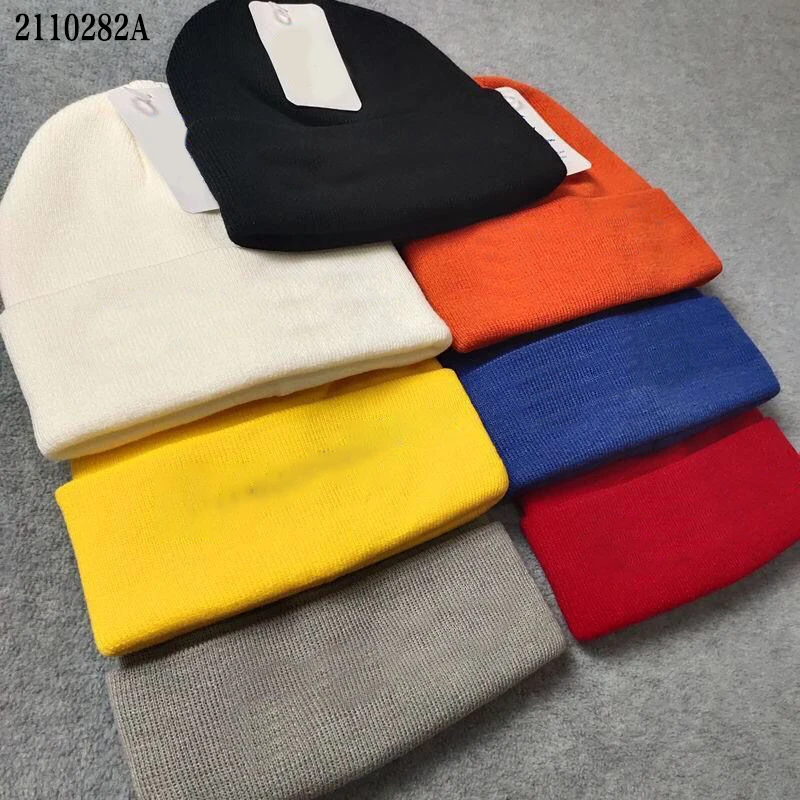 

luxury brand Warm Knitted Hats For Woman Famous Men's Knit Cap Women's Autumn And Winter Beanie Hat Outdoor Student Couple Hat