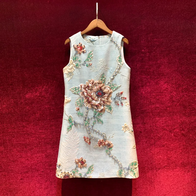 

2021 summer retro rose jacquard high-end heavy industry embroidery beaded bottoming vest skirt is thin temperament dress