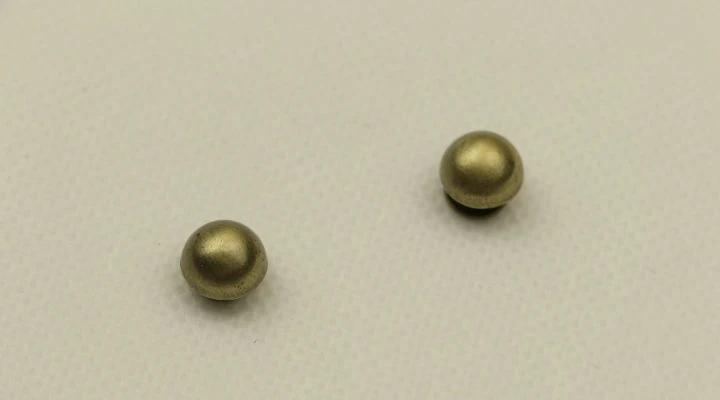 brass 10/20 шт 10 мм 12 мм 15 мм маховая головка винтовая заклепка сумки сумочка с металлическими элементами кнопки шпильки гвоздь заклепки металлические пряжки кожа ремесло - Цвет: brass