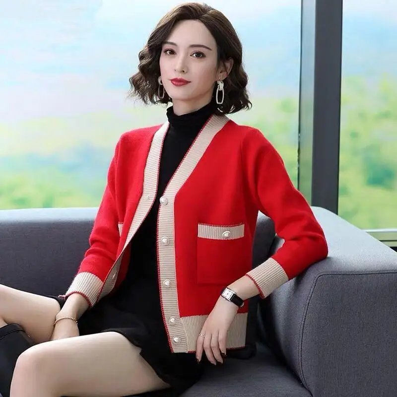 

2020 Knitted Crop Cardigan Women Sweaters Winter Tops Korean Style Button Long Sleeve Knitted Sweater Female Vintage Cardigan