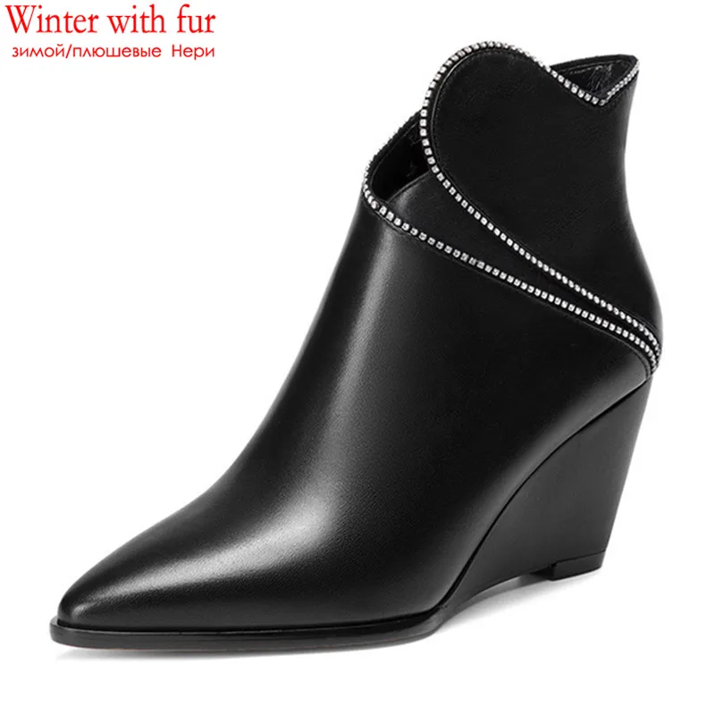 black with fur MORAZORA/ горячая распродажа; женские ботинки из натуральной кожи; Модные ботильоны на танкетке с острым носком; однотонная женская обувь; сезон осень-зима - Color: black with fur