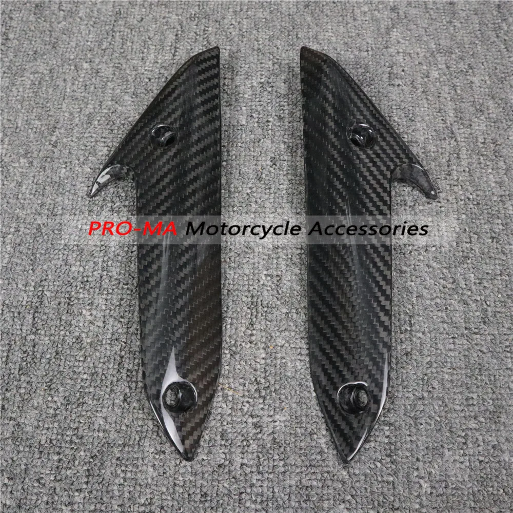 

Rear Seat Side cover under in Carbon Fiber For KTM 1290 SuperDuke 2017 2018 2019 Twill glossy weave