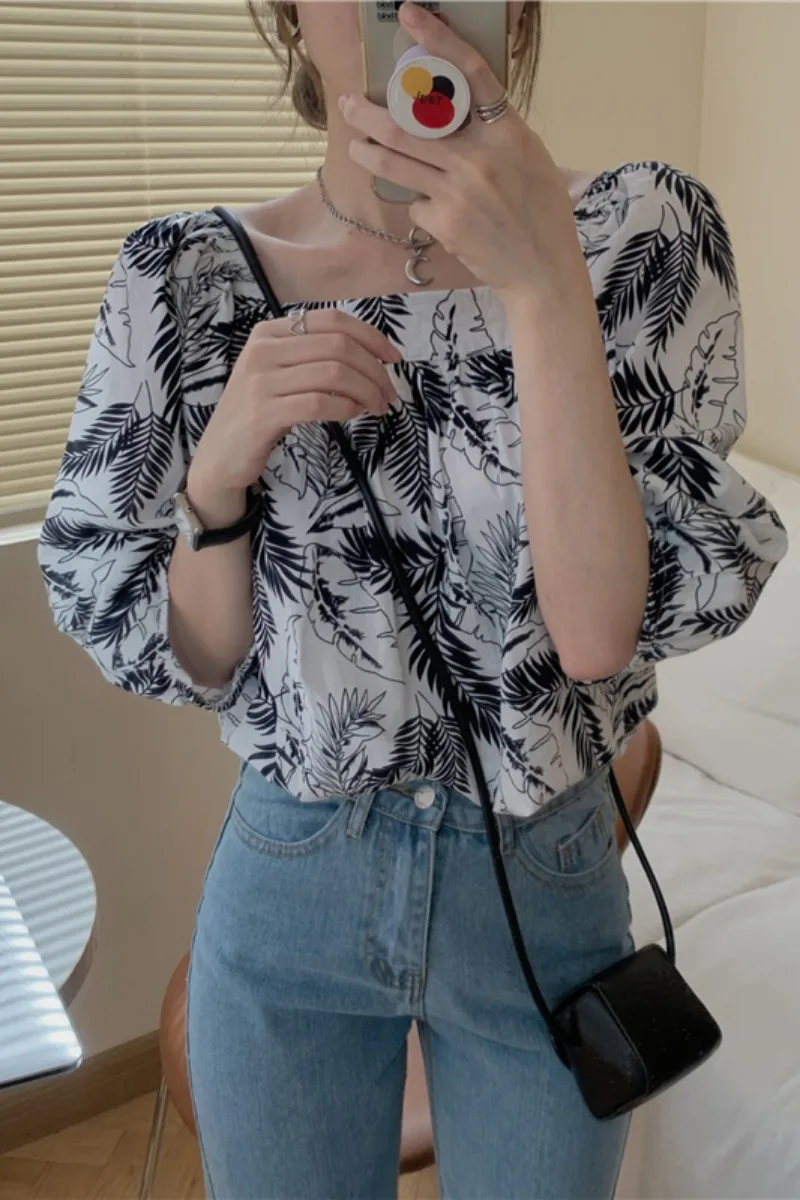 

Summer 2021 new loose fashion bubble short sleeve shirt women's design niche French shirt