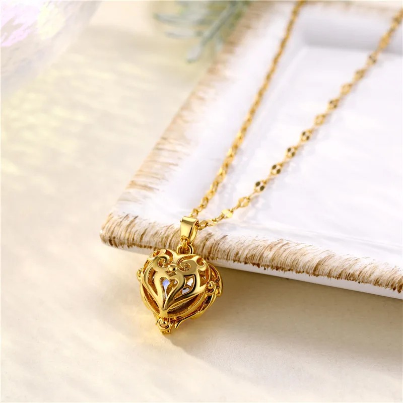 

Korean Version Of The Heart Of The Ocean Necklace Love Color Crystal Pendant 18K Gold Titanium Steel Clavicle Chain Zircon Jewel