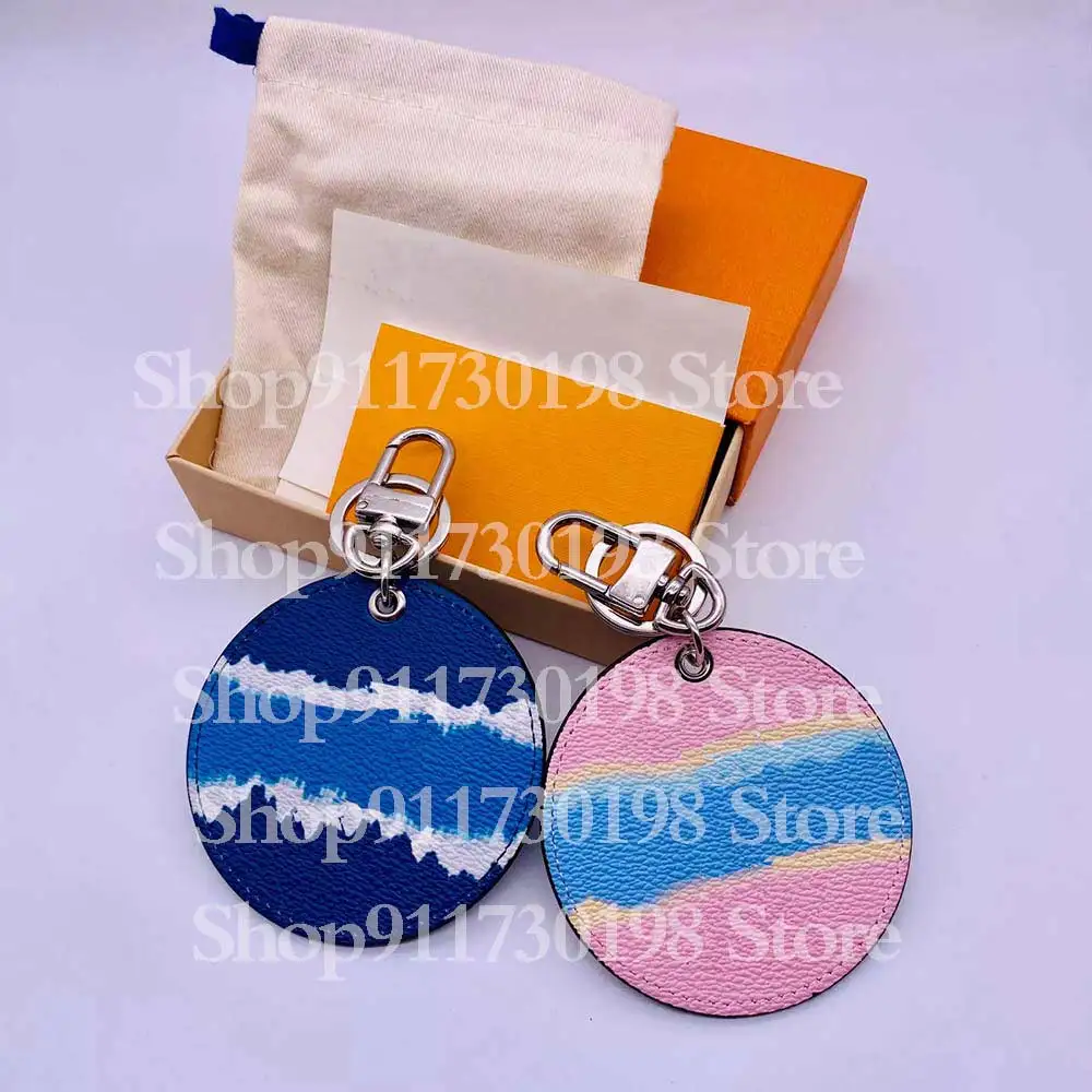 

New High Quality Round Keychain Acrylic Colourful Christmas Gift Keychains for Phone Cover Keys Ring Decoration Accessories