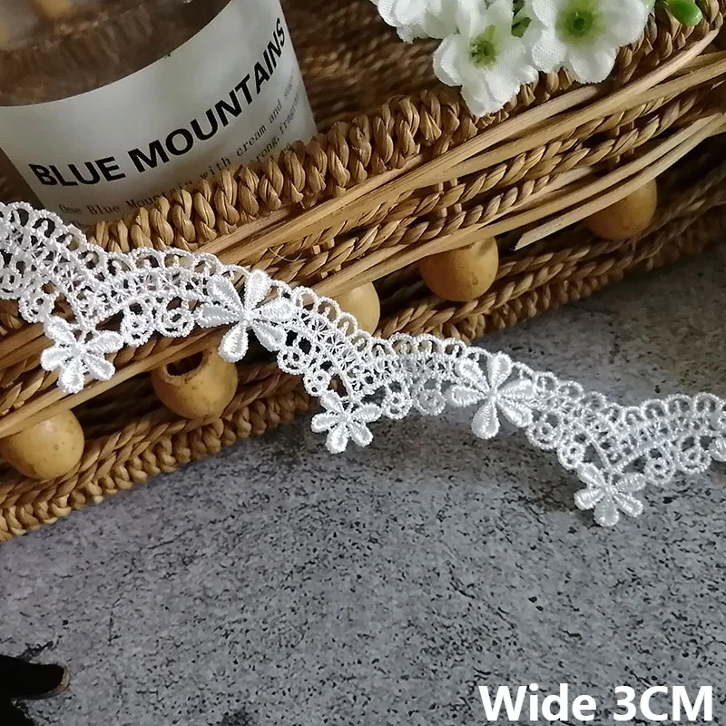 

3CM Wide Exquisite White Neckline Water-soluble Embroidered Lace Applique Curtain Garment Accessories Handmade DIY Materials