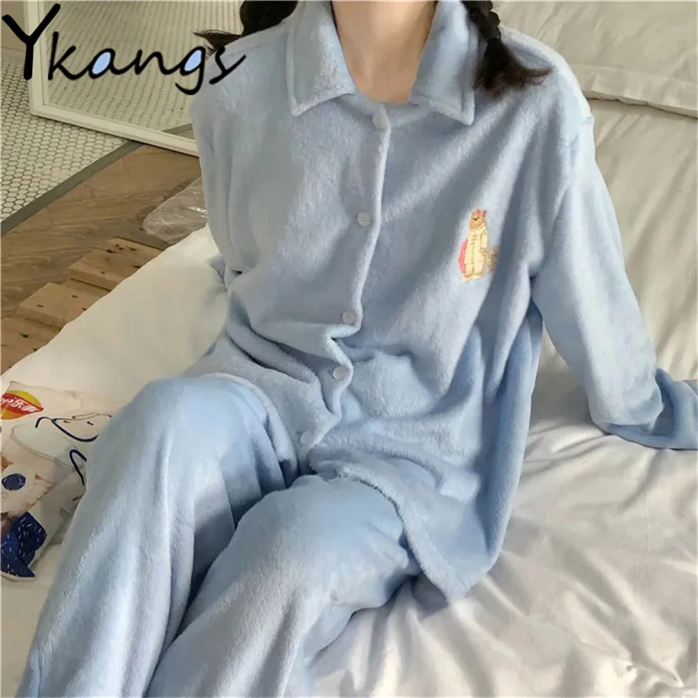 

Однотонная пижама из кораллового флиса, простой однобортный Топ и свободные брюки с эластичным поясом, милая осенняя одежда из двух предмет...