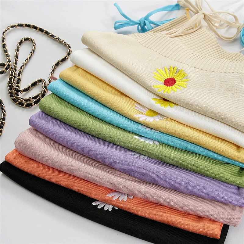 

Unique Women's Vest Cute Embroidery Daisy Camisole Candy Color Elegant Special Graceful Vintage Fashion Crop Top Sweet Knit Vest