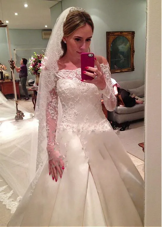 JIERUIZE Vintage Satin Wedding Dresses Boat Neck Illusion Long Sleeves Lace Appliques Beaded Zipper Back Bridal Gowns | Свадьбы и