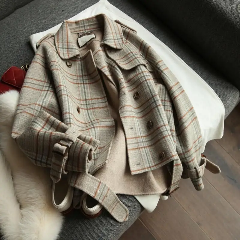 

2021 spring and autumn new Hong Kong Style Korean silhouette double row button Plaid woolen Jacket Women's fashion jacket