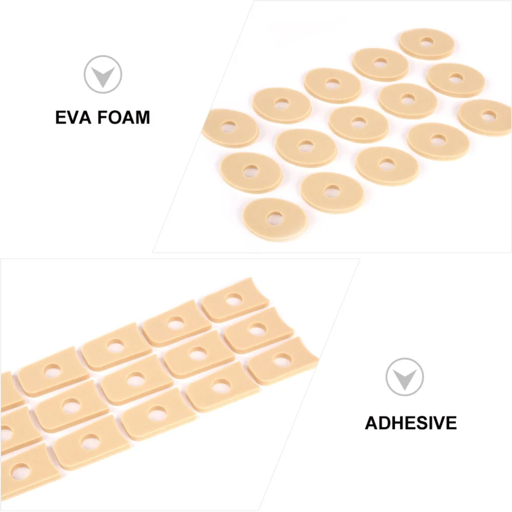 

3 Pieces Toe Corn Treatment Pads Callus Stickers Toe Protectors (Color of Skin)