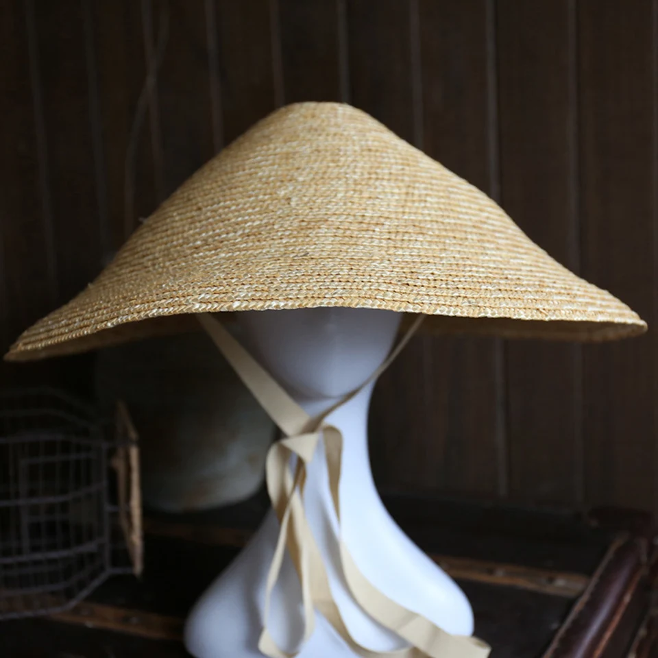 Шляпа женская Соломенная с коническим узором модная пляжная Панама ручной