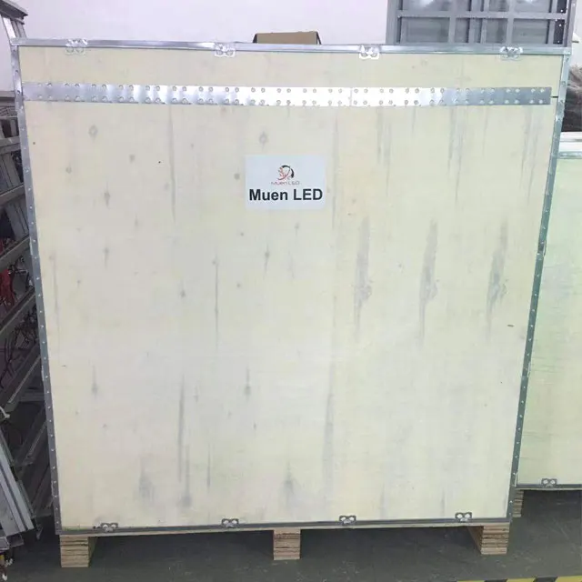 led display wooden box packaging and transportation