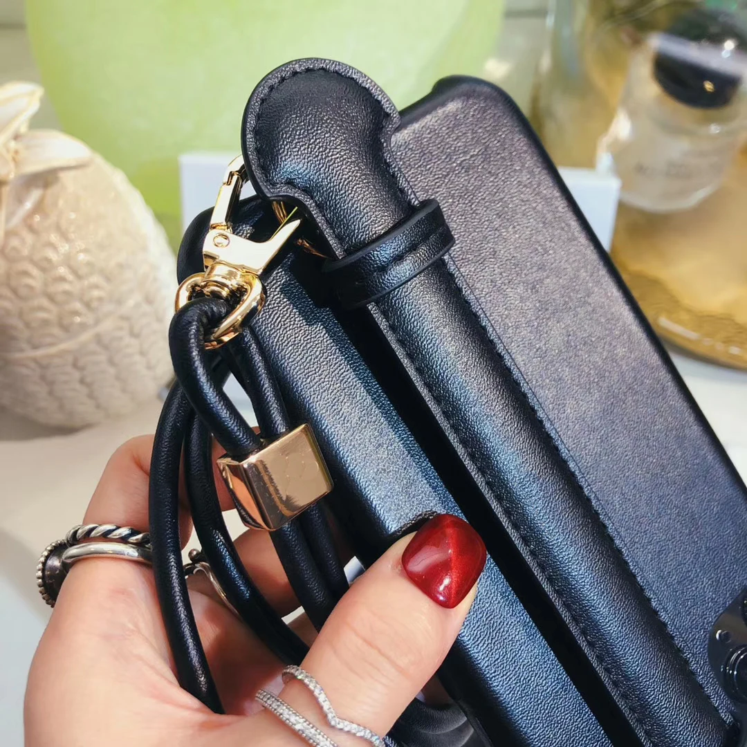 

CEL Women Luxury Brand PU Leather Crossbody Phone Case For iPhone 11 Pro Max XS 7 8 Plus XR XSMAX Cover With Quality Neck Strap