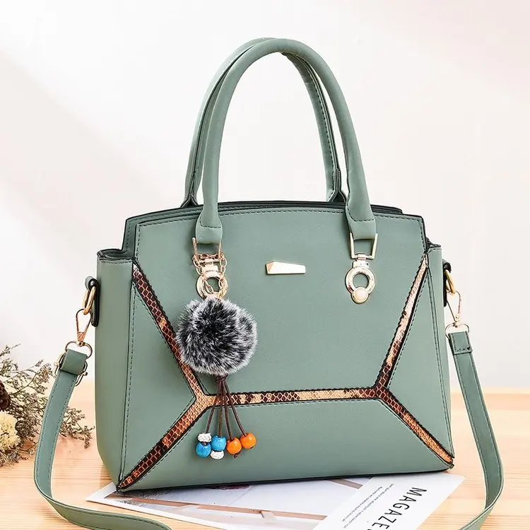 

DORI LAYDEN 2020 New Wild Texture Shoulder Bag PU Leather Hairball Female Handbags Luxury Purse Crossbody Bag