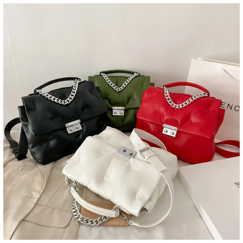 

Fashion net red envelope women 2020 new handbag shoulder messenger bag large capacity wild classic daily computer bag