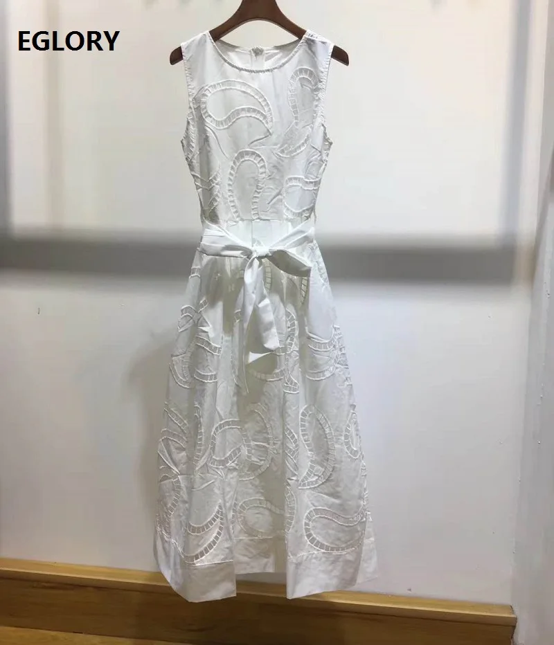 High Quality New 2020 Summer Style Celebrity Women O-Neck Hollow Out Embroidery Sleeveless Mid-Calf White Yellow Dress Belt