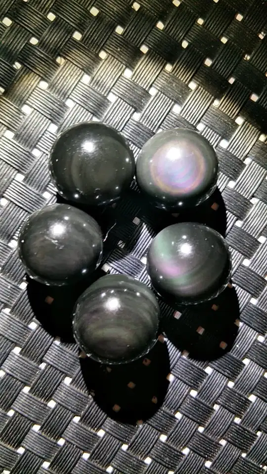 

2 cm RAINBOW !! NATURAL Colourful Obsidian QUARTZ CRYSTAL Sphere Ball RARE