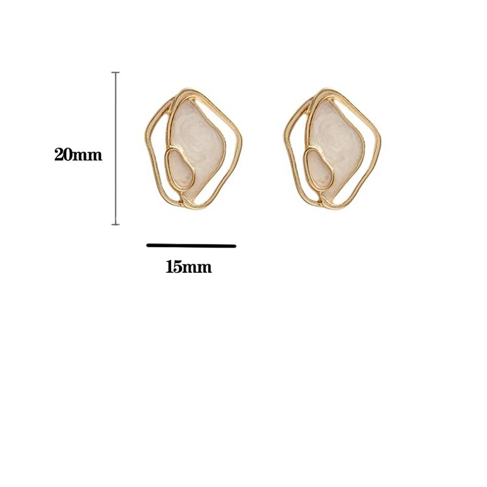 

Korean Temperament Minimalistic Geometric Irregular Shell Stud Earrings For Women Personality Wild Ins Elegant Female Earrings