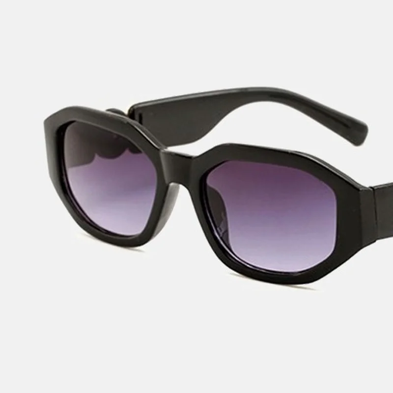 

Fashion Luxury Sunglasses Women Personalized Metal Avatar Decorative Men Sunglasses Small Frame Women Sun Glasses