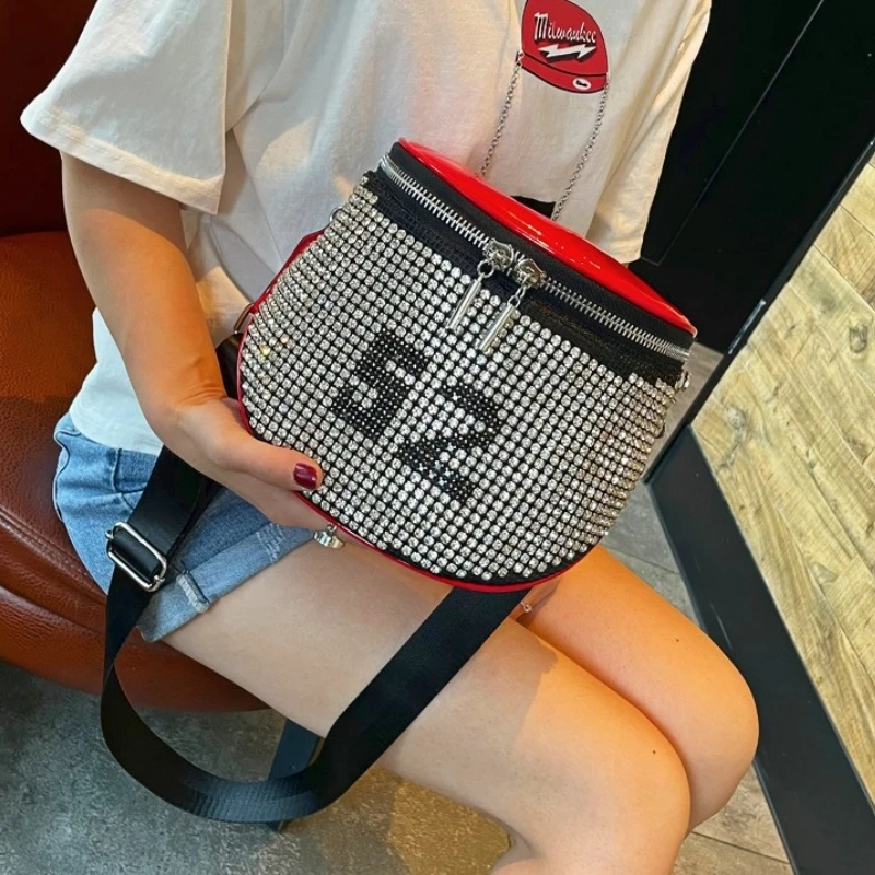 

Shining Leather Women's Bag Diamond Saddle Chest Designer Shoulder Bolsos 2021 Women Crossbody Sac Small Purses