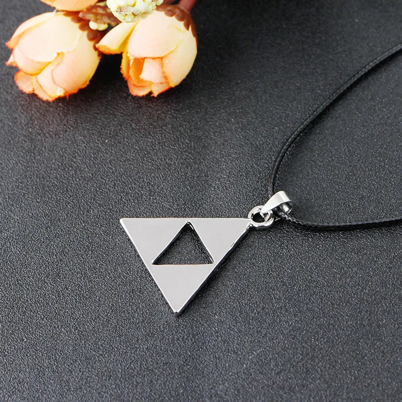 Ожерелье с подвеской из аниме Легенда о Зельде посеребренное колье Triforce 20 шт./лот