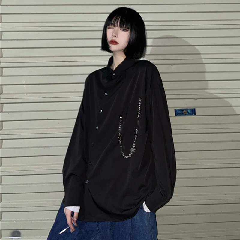 

SHENGPALAE Personality Slant Placket Asymmetric Blouse Women's Spring 2021 New Lapel Metal Chain Large Size Long Sleeve Shirt