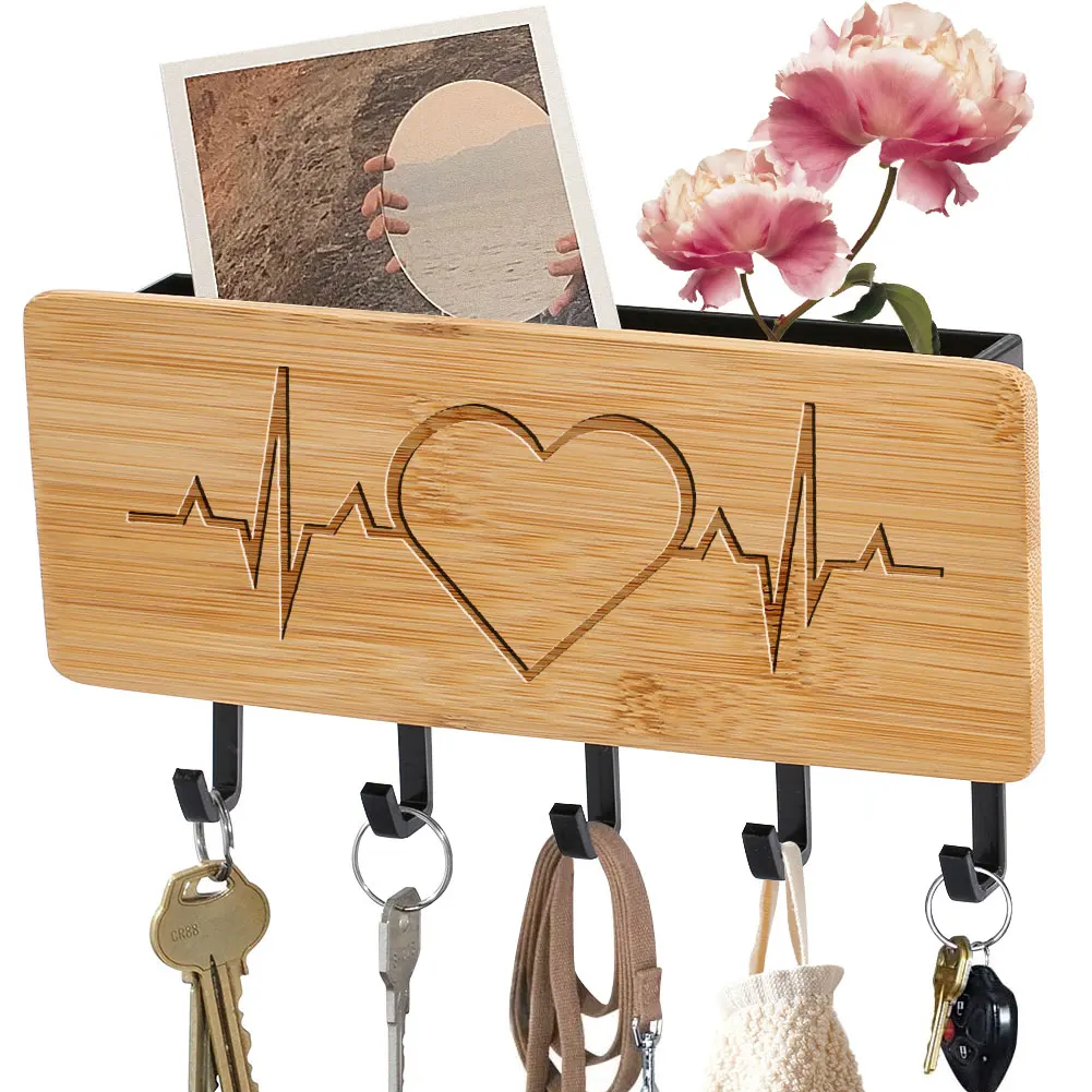 

Practical Key Holder Simplicity Tempting Heart Pattern Bamboo And Wood Storage Box Black White 5 Hooks Decoration Wall-Mounted