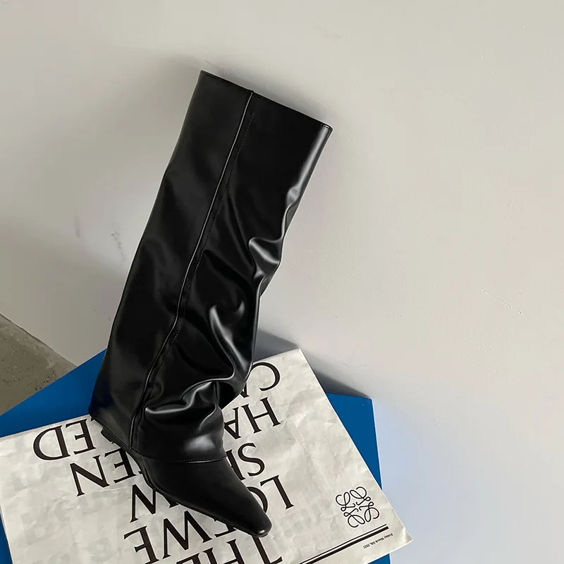 

Женские сапоги выше колена, женские кожаные Нескользящие сапоги на плоской платформе с боковой молнией и круглым носком, Дамская элегантна...