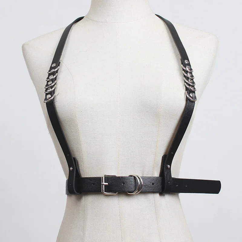 

Женский кожаный ремень в стиле панк