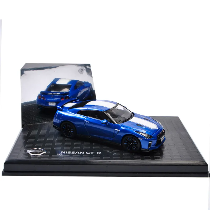 

Nissan GTR model Kyosho 1:43 Nissan GT-R NISMO alloy car model