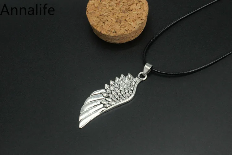 2019 New Vintage Male Punk Long Sweater Chain Choker Necklace Angel-Wing Hook Pendant Men Women Jewelry Gifts | Украшения и