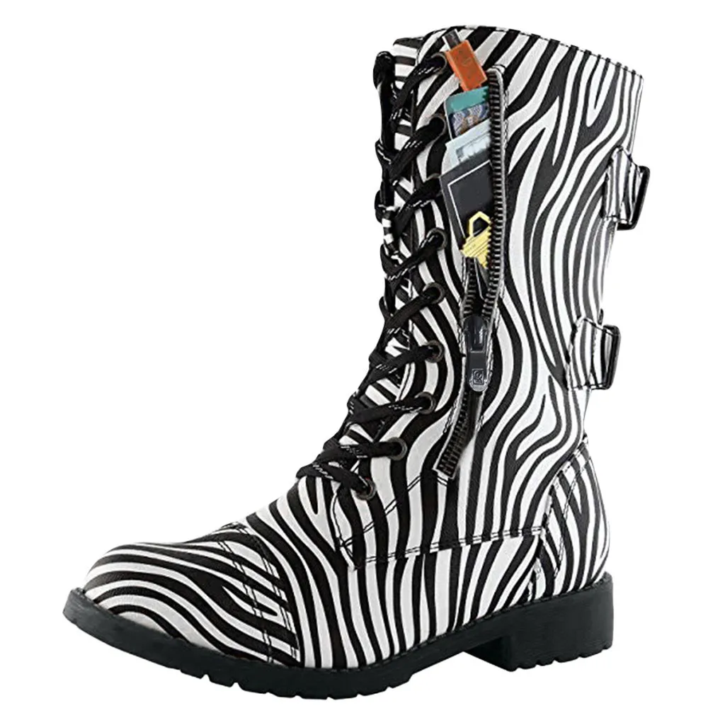 Новые стильные сапоги Martin на высоком каблуке с острым носком и принтом зебры