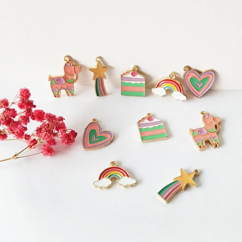 10 штук/упаковка Альпака цвета радуги и вырезом в форме сердца эмаль талисманы