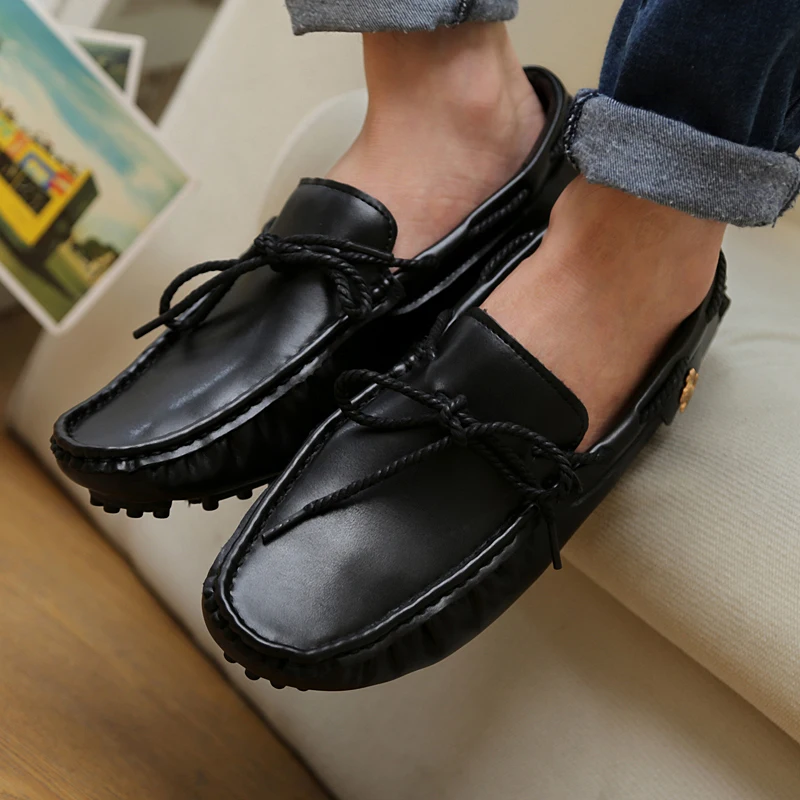 Мужские мокасины в горох черные повседневные кожаные лоферы слипоны на плоской