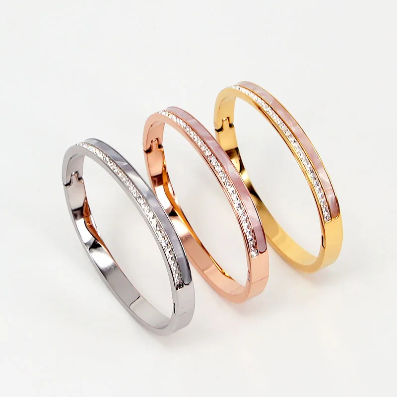 

Romantic Bangles for Women Bracelet Shell Buckle Rose Gold Bracelet Cubic Zirconia Female Luxury Design Stainless Steel Jewelry