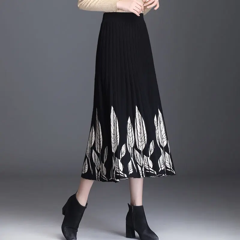 

2021 Women Knitted Pleated Midi Skirts Solid Warm A-Line Skirt Female Winter Autumn Elegant Dress Ladies Vintage Skirts H506