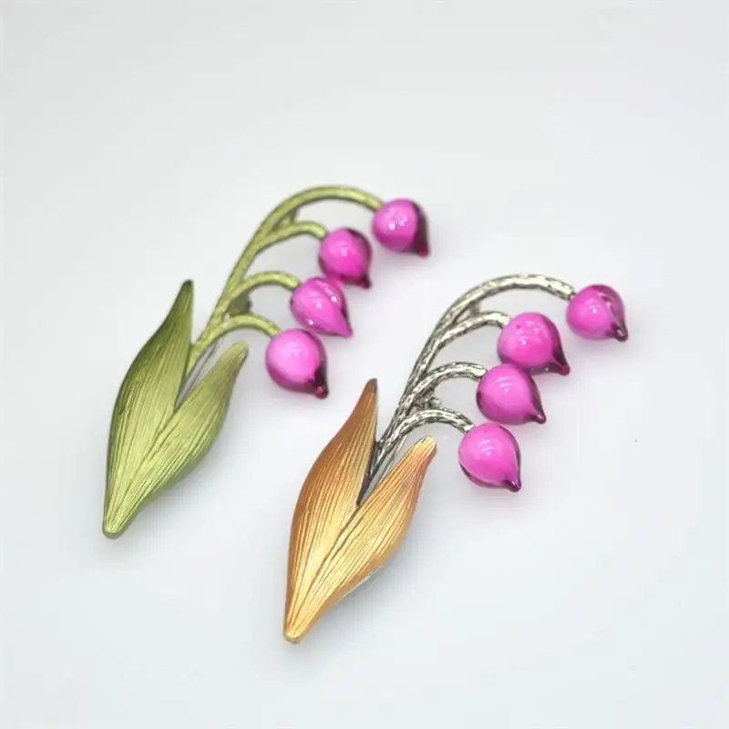 Брошь HUANZHI 2020 NEW Autumn Winter Plant Flowers Leaves Fruit Orange Art Vintage для женщин, аксессуар для свитера и пальто с растительным орнаментом.