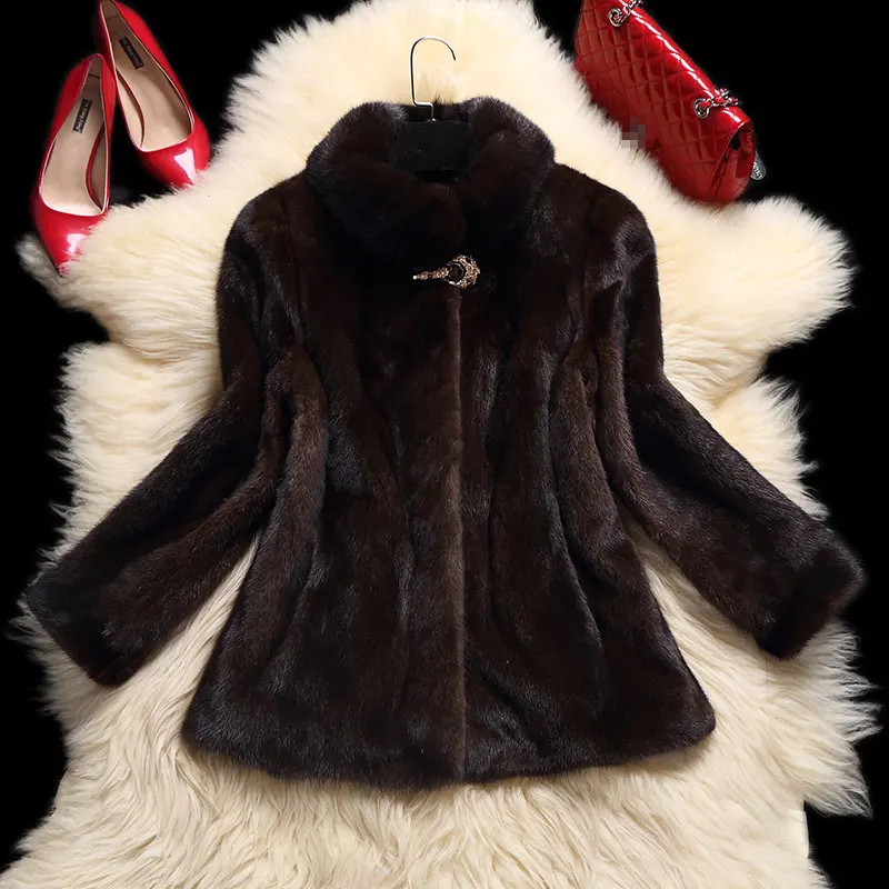 2019 inverno nova todo vison casaco de pele das mulheres curto moda simples aumento fertilizantes pad | Женская одежда