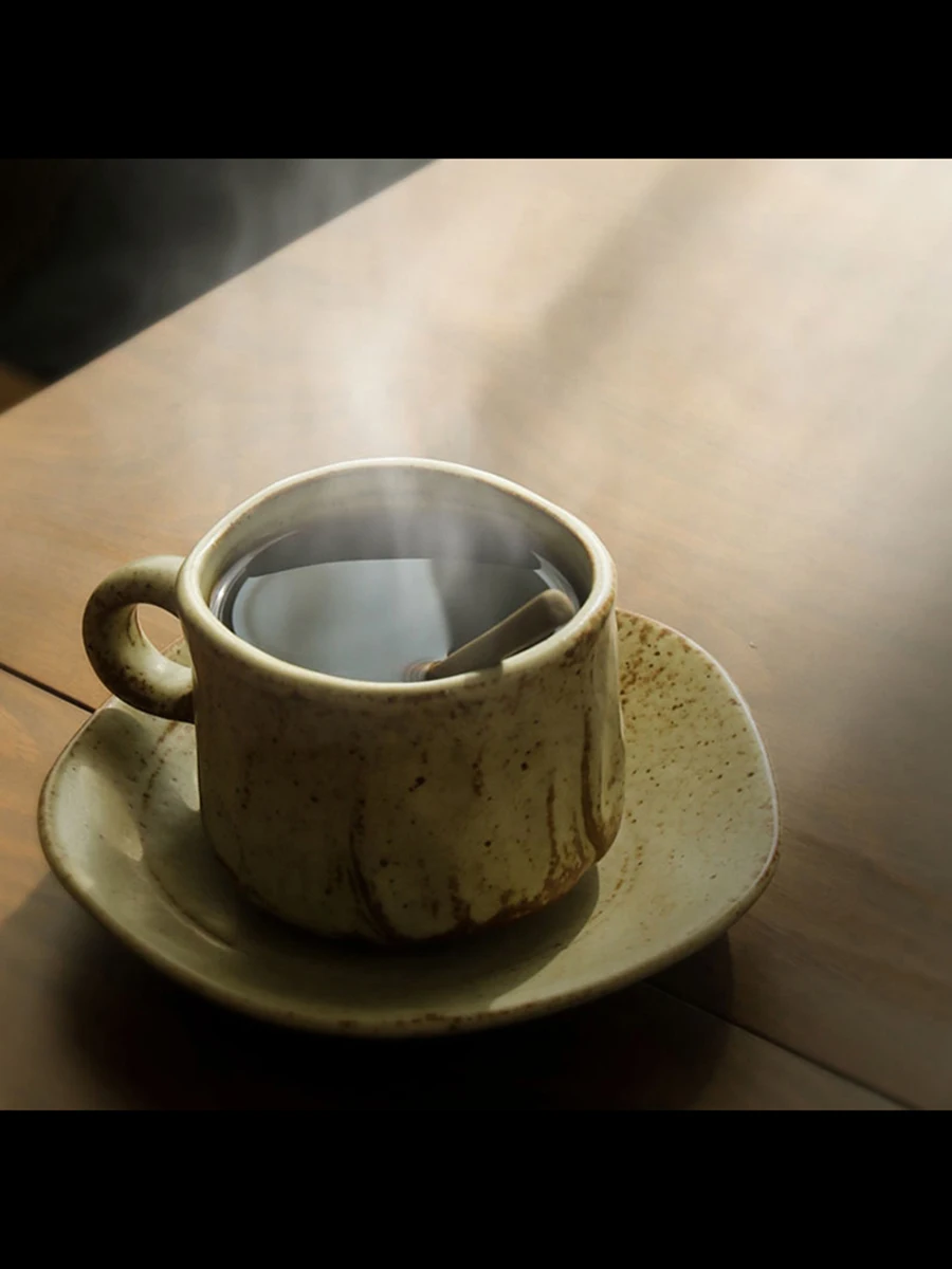 

Japanese porcelain Cup Simple Creative Handmade High Quality Ceramic Funny vintage Cup Tazas Cafe Kitchen Drinkware DB60BD