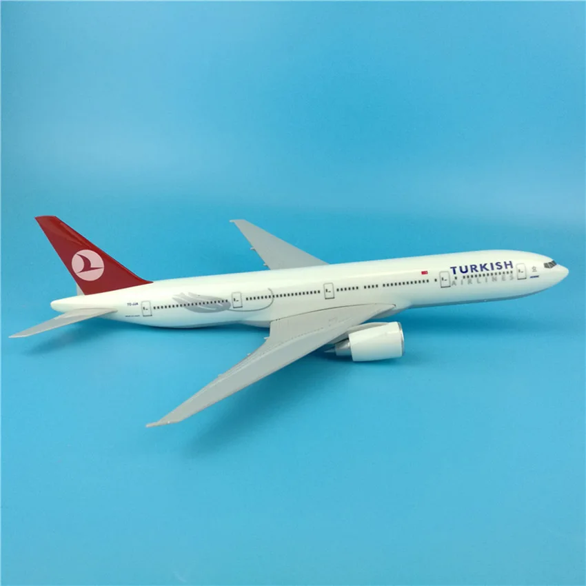 1:200 масштаб Boeing B777 32 см Турецкая авиасимулятор модель Турецкая Авиакомпания сплав самолет игрушка W база пластиковая плоскостная