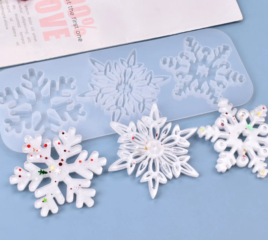 

Epoxy Mold Crafts Souvenir Christmas Three Consecutive Snowflake Listing Pendant DIY Silicone Epoxy Resin Candle Mold Accessory