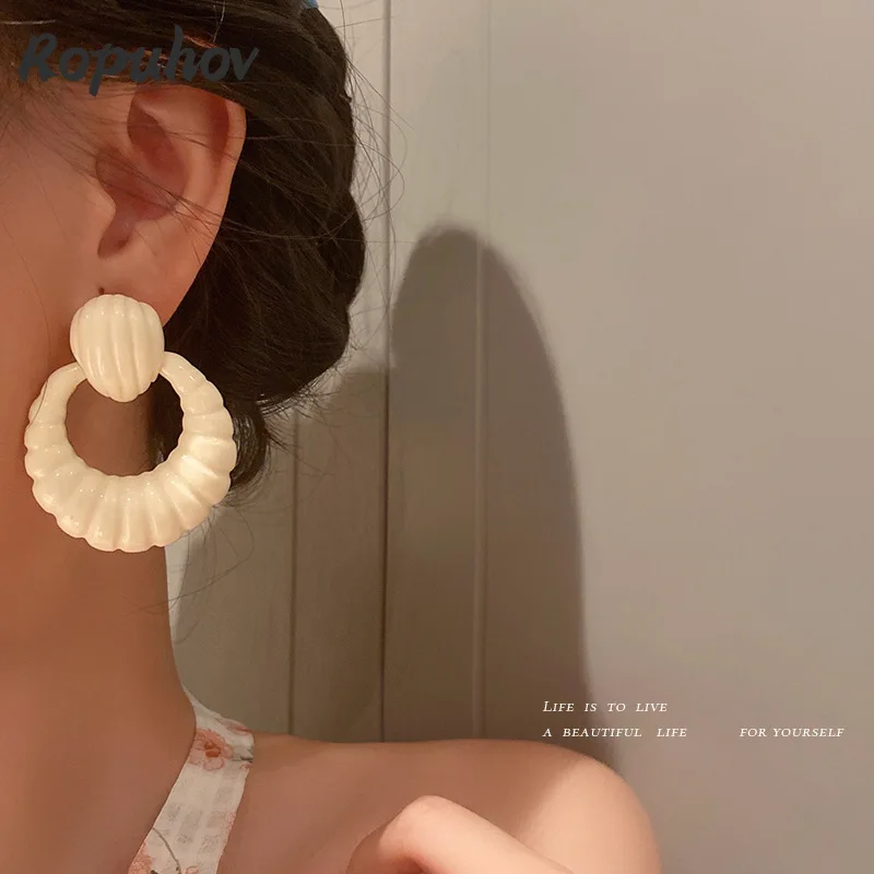 Серьги-гвоздики в корейском ретро-стиле с кристаллами | Украшения и аксессуары