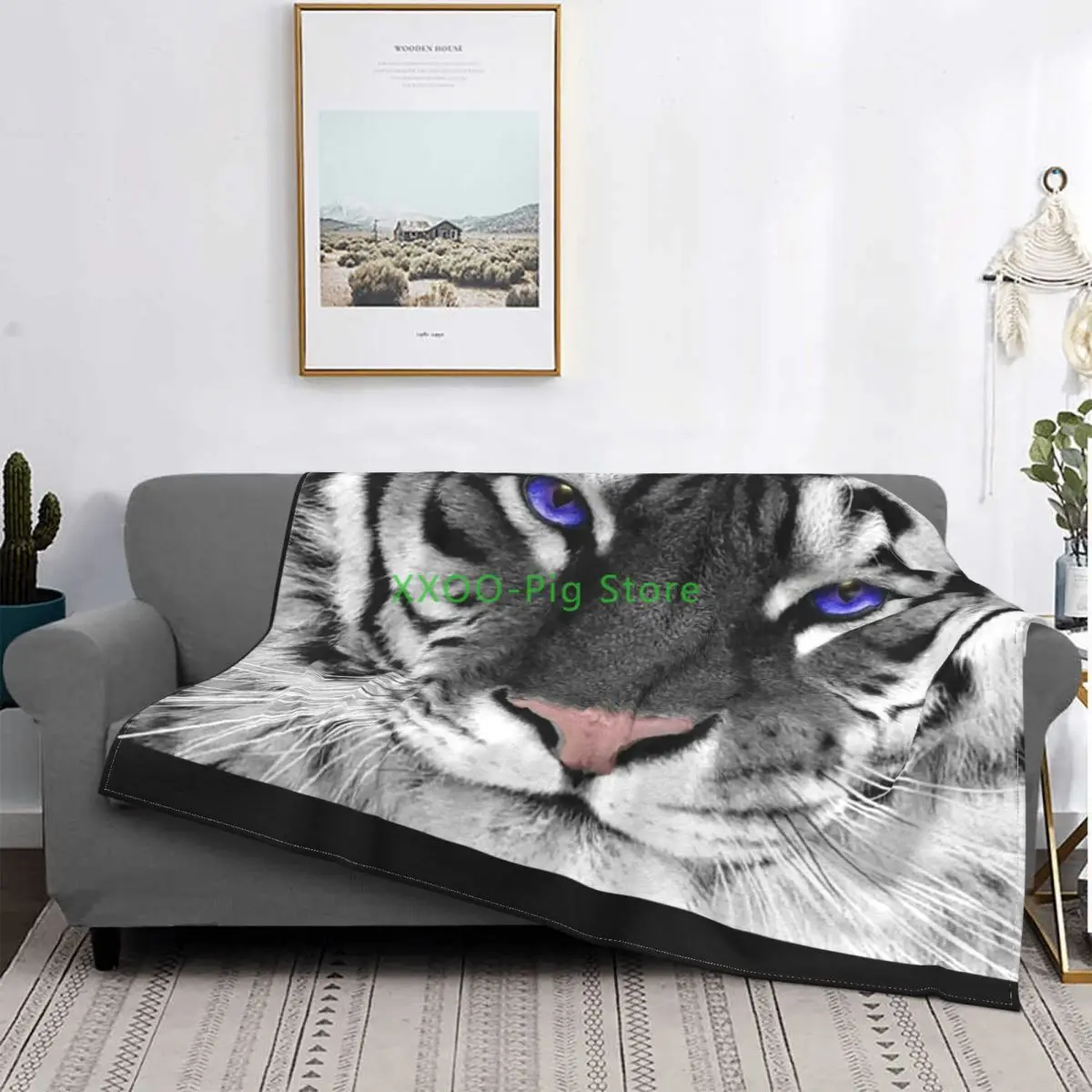 

A White Tiger Monochrome And Colour Blankets Coral Fleece Plush Winter Breathable Lightweight Throw Blanket for Home Thin Quilt