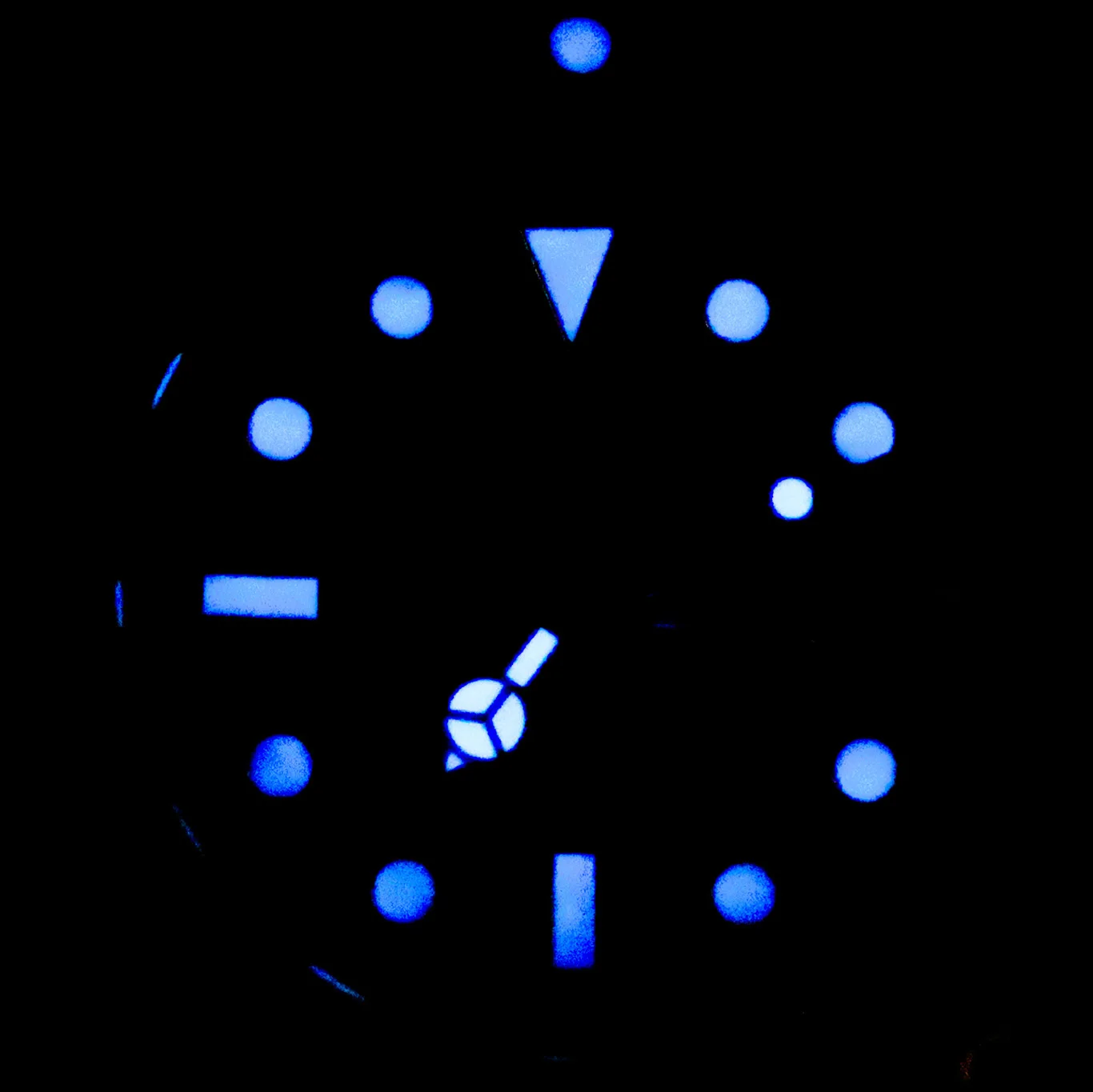 

Minutime Mens Mechanical Watch 100M Diver Watch NH35 Movement 316L Stainless Steel Waterproof Luminous Automatic Watch Jubilee