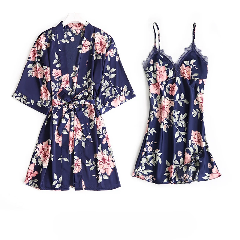 Шелковистая ночная рубашка черная женская из 2 предметов с v-образным вырезом