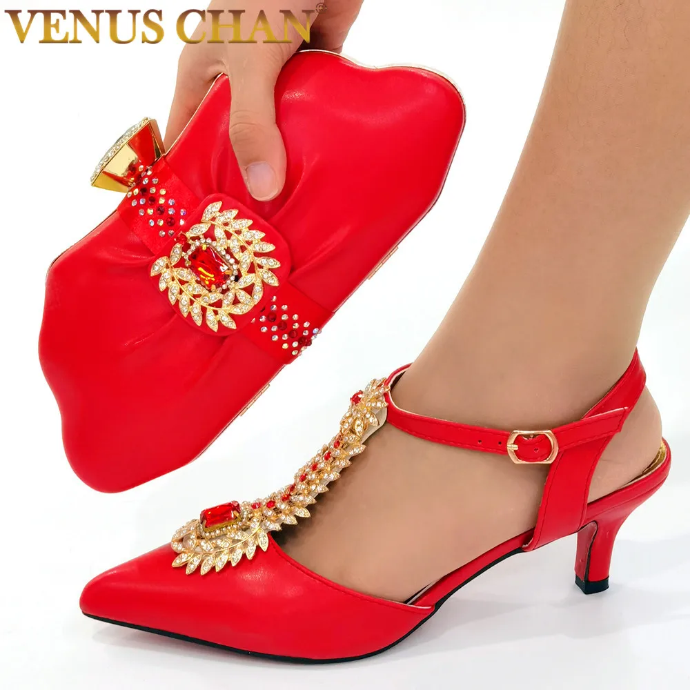 

2021 Summer Luxury Women Bling Crystal Closed Toe Silk Sandals Designer Brand Slingback Sandals Plus Size Shoes and Bag Set