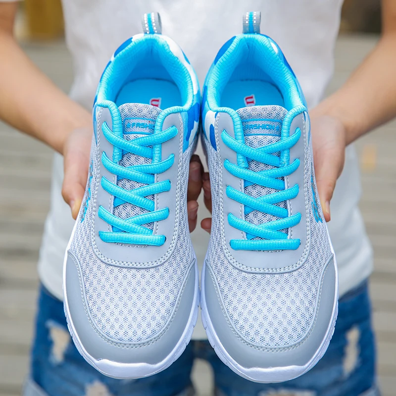 

Women Casual Shoes Fashion Breathable Walking Mesh Flat Shoes Woman White Sneakers Women Tenis Feminino Gym Shoes Sport