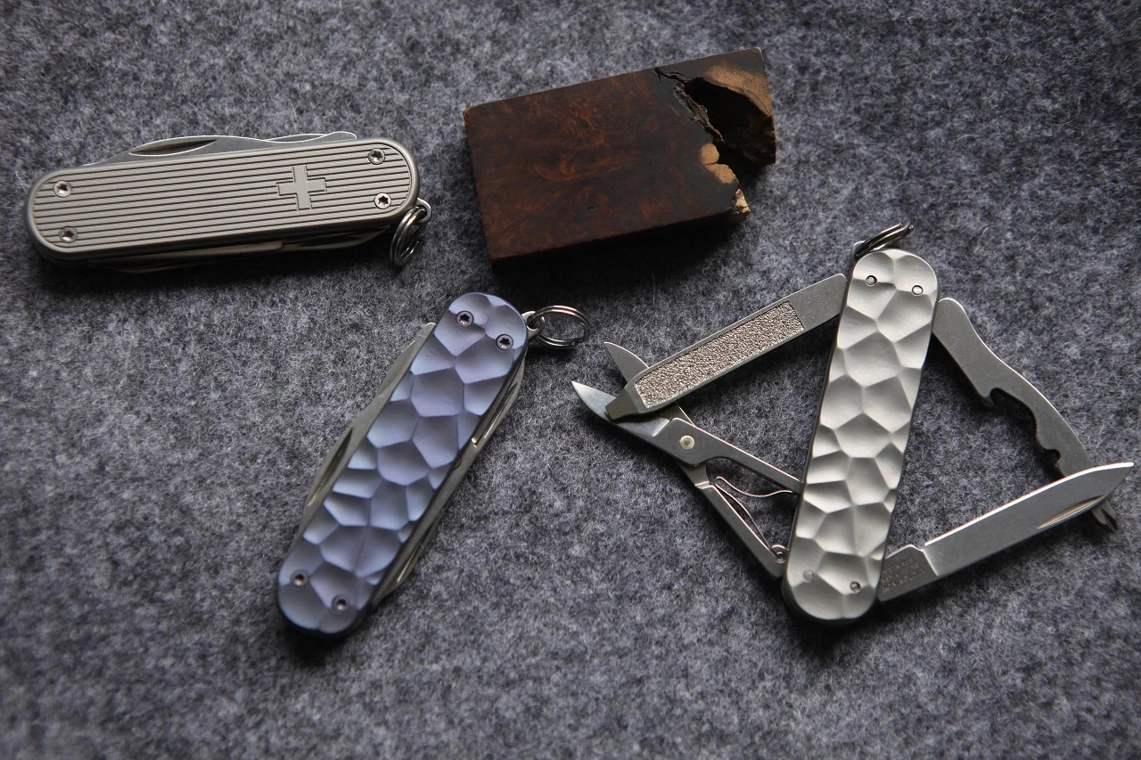 Mango de báscula artesanal de aleación de titanio hecho a mano para Cuchillo de Rambler del ejército suizo Victorinox de 58 mm (solo báscula, cuchillo no incluido)