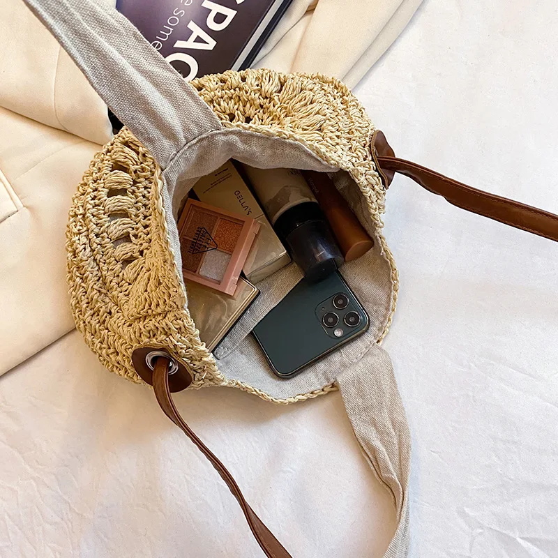 

Women's S Summer Hollow Woven Beach Vacation Shoulder Messenger Bag Bohemian Small Round Straw Bag Ladies Casual Handbags 2021